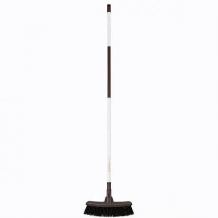 Scopa per foglie Fiskars Light